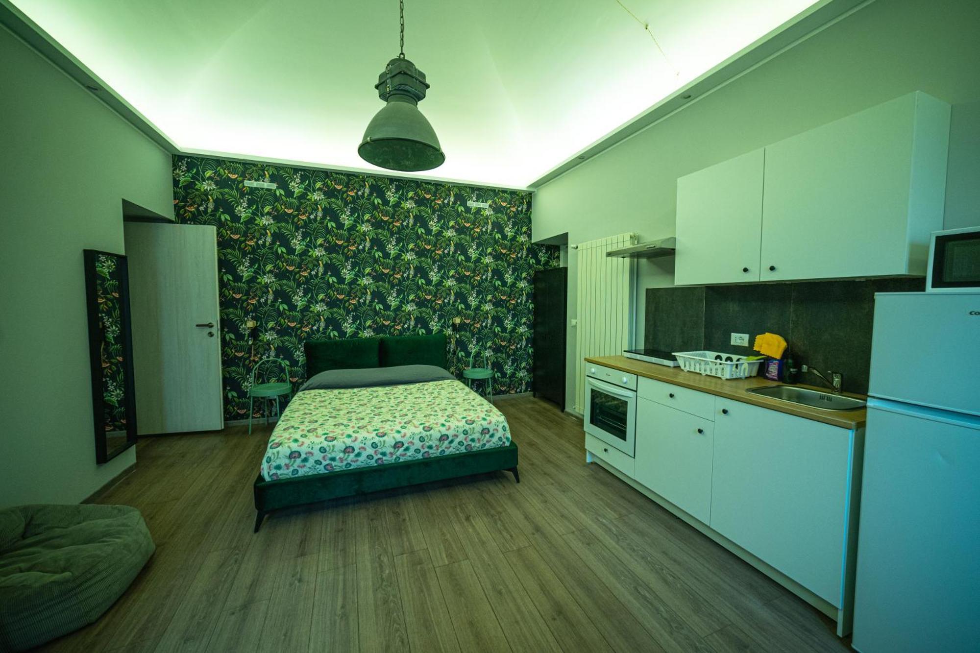 Regis 2 Appartamenti Resort Centro Storico Ківассо Екстер'єр фото